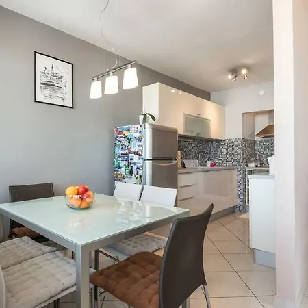 Penthouse Ema Apartment *