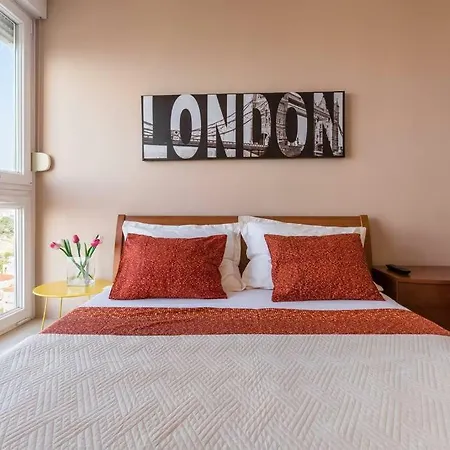 Apartman Penthouse Ema *